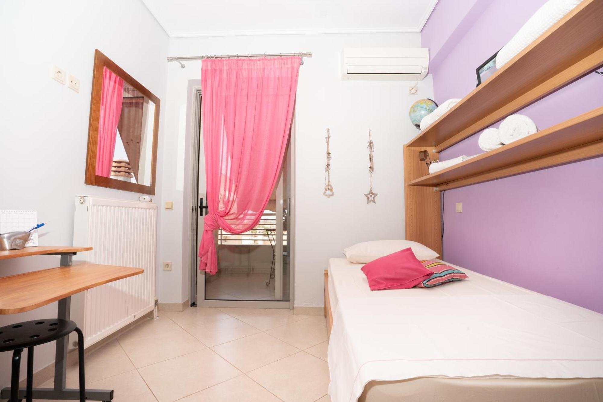 Maria'S Airport Apartment Koropíon Exterior foto